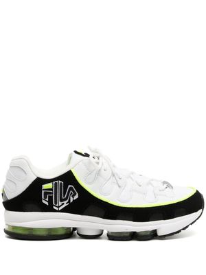 Fila logo-print lace-up sneakers - White