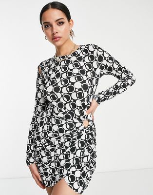 First Distraction The Label long sleeve mini dress in mono print-Multi