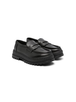 Florens logo-debossed leather loafers - Black