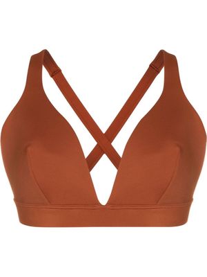 Form and Fold cross-strap bikini top - Brown