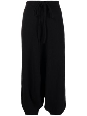 Forme D'expression cropped tapered trousers - Black