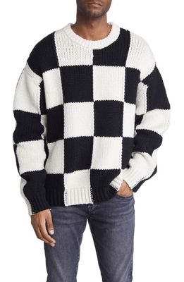 FRAME Oversize Checkerboard Wool Sweater in Noir/Cream