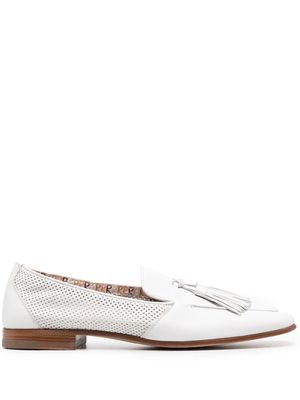Fratelli Rossetti perforated tassel loafers - White