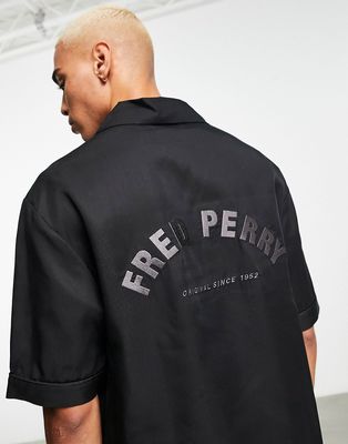 Fred Perry Arch branding revere shirt in black