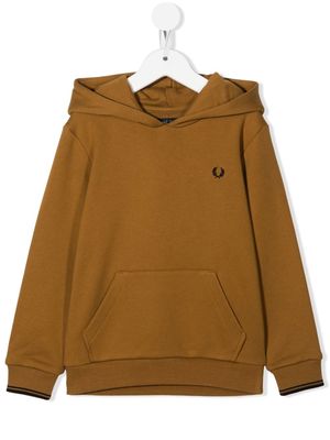 Fred Perry Kids embroidered-logo detail hoodie - Brown