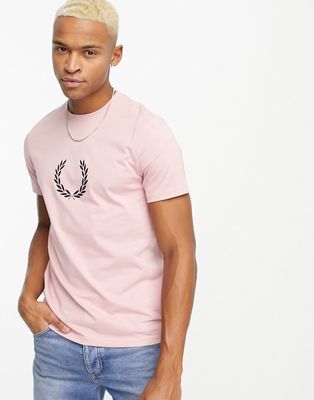 Fred Perry laurel wreath graphic T-shirt in pink