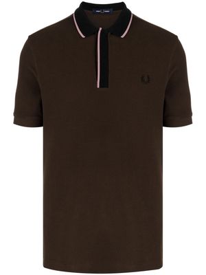 Fred Perry logo-embroidered polo shirt - Brown