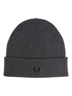 Fred Perry logo-embroidered turn up-brim beanie - Grey