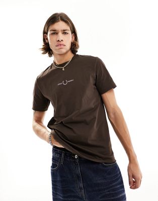 Fred Perry logo T-shirt in burnt tobacco-Brown