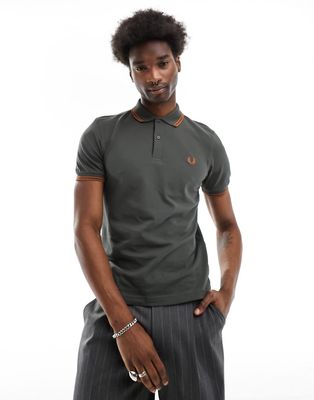 Fred Perry twin tipped logo polo in gray