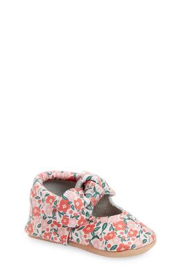 Freshly Picked Bouquet Knotted Bow Crib Shoe