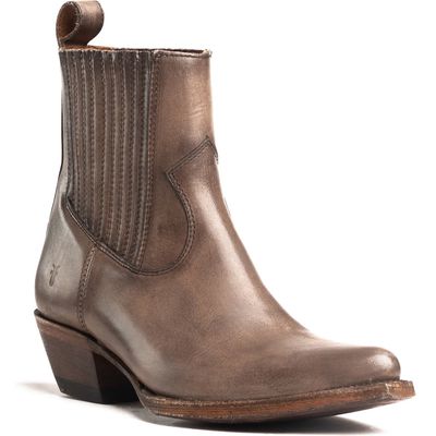 Frye Sacha Western Chelsea Boot in Stone 