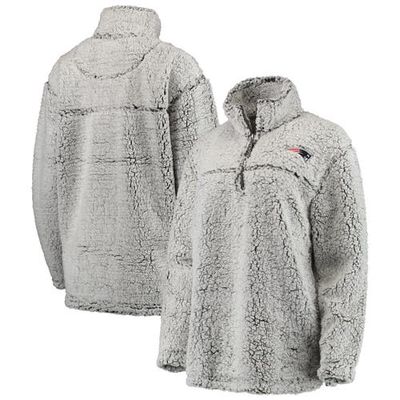 G-III 4HER BY CARL BANKS Women's Gray New England Patriots Sherpa Quarter-Zip Pullover Jacket
