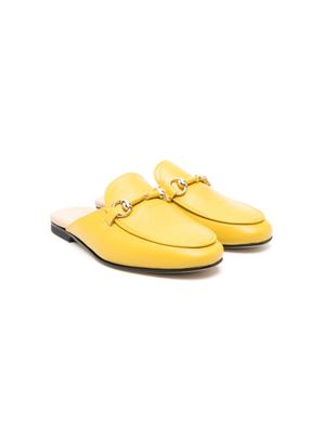 Gallucci Kids buckle-detail leather slippers - Yellow