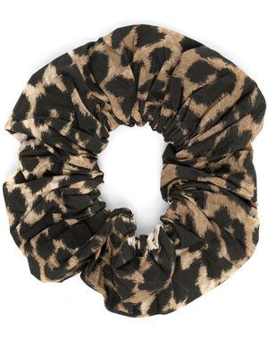 GANNI cheetah-print scrunchie - Brown