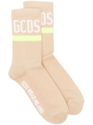 Gcds intarsia-knit logo socks - Neutrals