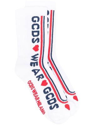 Gcds logo-embroidered ankle socks - White