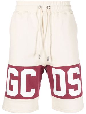 Gcds logo-print track shorts - Neutrals