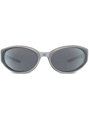 Gentle Monster Young G13 oval-frame sunglasses - Grey