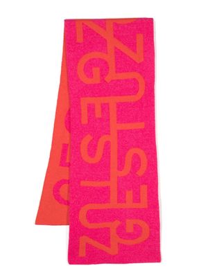 Gestuz AlphaGZ patterned-intarsia scarf - Pink