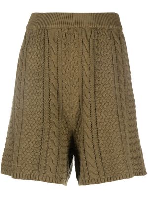Gestuz cable-knit short shorts - Green