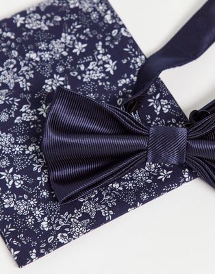 Gianni Feraud navy bow tie and ditsy floral pocket square set-Blue