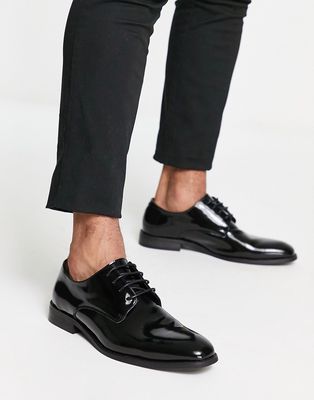 Gianni Feraud patent lace up shoes in black
