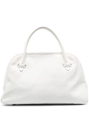 Giorgio Armani Pre-Owned 2000 zigzag pattern zipped handbag - White