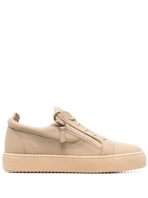 Giuseppe Zanotti low-top lace-up sneakers - Brown