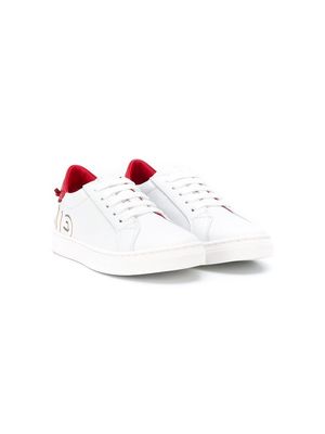 Givenchy Kids logo-print sneakers - White