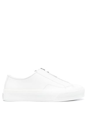 Givenchy zip-up leather trainers - White