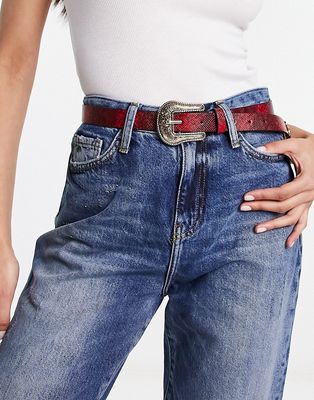 Glamorous western buckle detail belt in dark red
