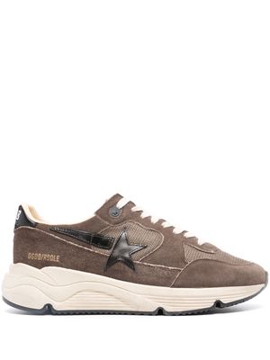 Golden Goose star-patch suede panelled sneakers - Brown