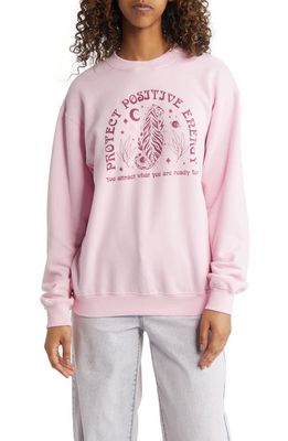 GOLDEN HOUR Protect Positive Energy Graphic Sweatshirt in Washed Sweet Lilac