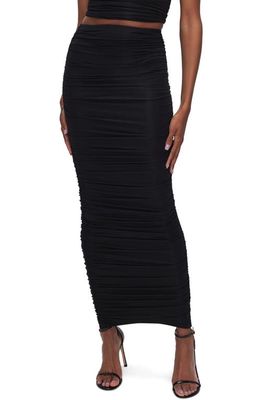 Good American Super Stretch Ruched Maxi Skirt in Black001