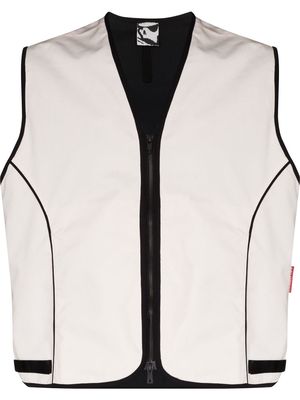 GR10K zip-fastening sleeveless jacket - Neutrals