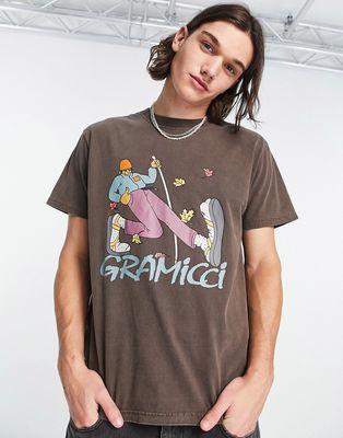 Gramicci hiker t-shirt in brown