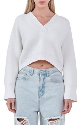 Grey Lab V-Neck Crop Sweater in Cream