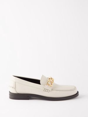 Gucci - Cara Buckled Leather Loafers - Womens - White