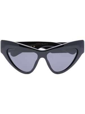 Gucci Eyewear Dramatic cat-eye sunglasses - Black