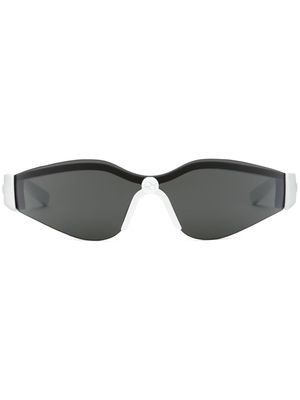Gucci Eyewear logo-embossed shield-frame sunglasses - Black