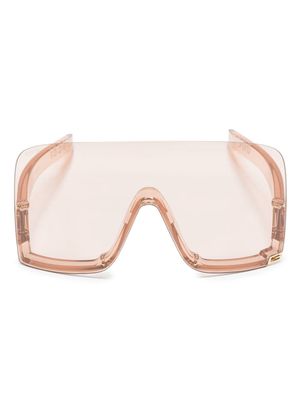 Gucci Eyewear logo-lettering shield-frame sunglasses - Neutrals