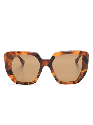 Gucci Eyewear logo-plaque oversize sunglasses - Brown