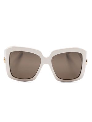 Gucci Eyewear logo-plaque oversized-frame sunglasses - Neutrals