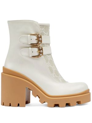 Gucci GG Supreme buckle ankle boots - White