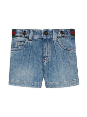 Gucci Kids Web-detail denim bermuda shorts - Blue