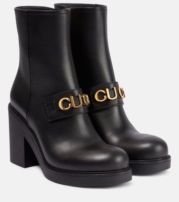 Gucci Logo leather ankle boots
