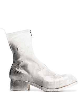 Guidi painted-effect ankle boots - White