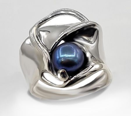 Hagit Sterling Silver Cultured Pearl Envelope Ring