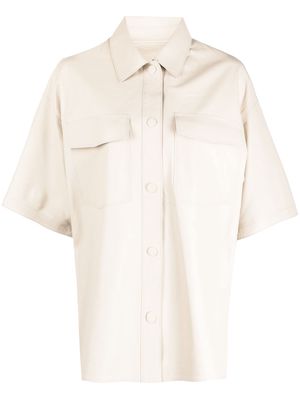 Halfboy sheepskin short-sleeved shirt - Neutrals